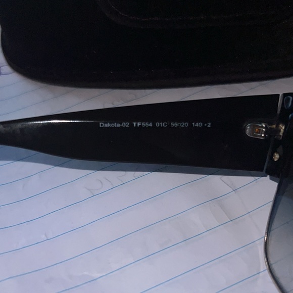 Authentic Tom Ford Sunglasses, purchased from FASHIONPHILE - Picture 4 of 10